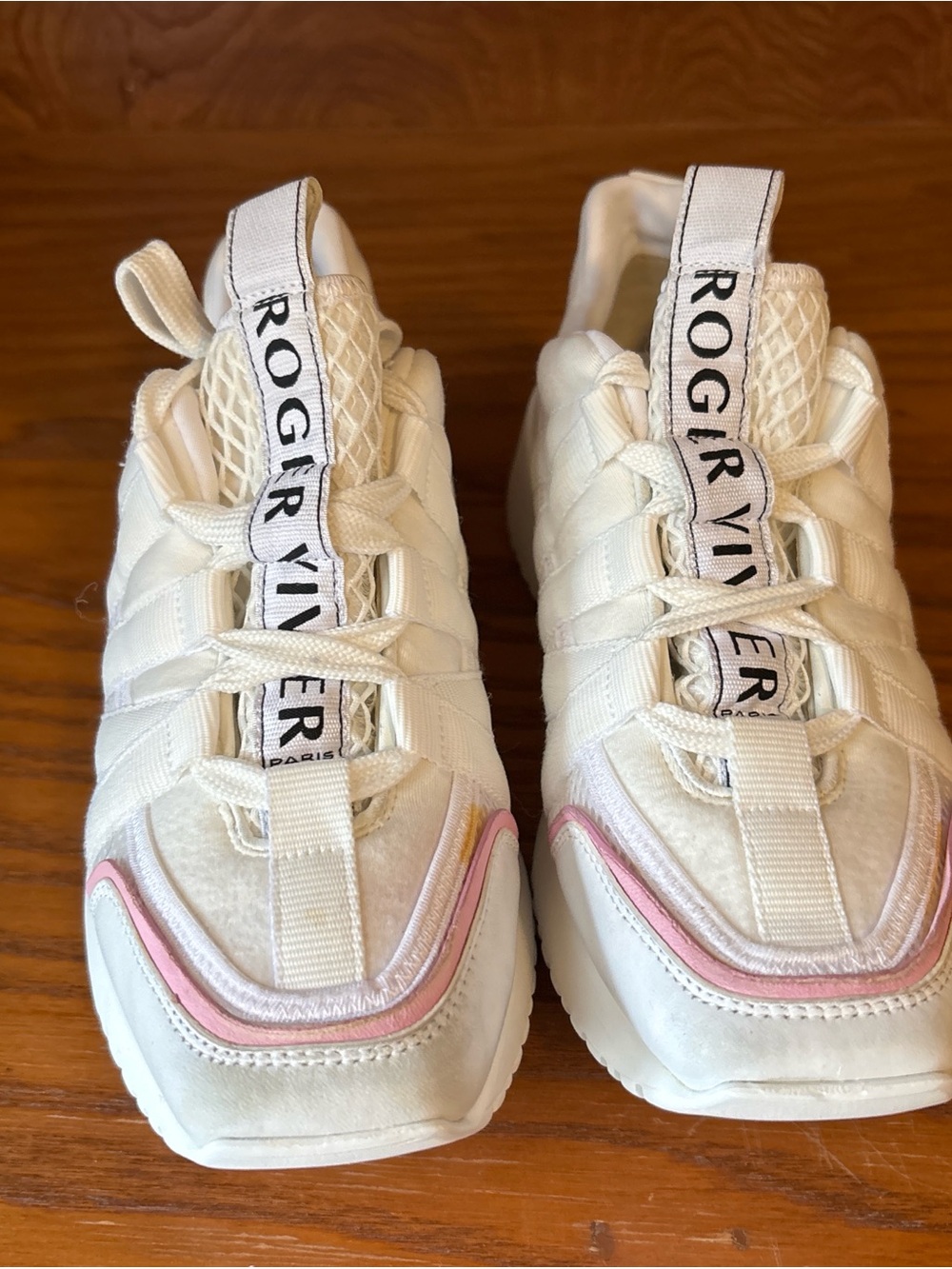 Roger Vivier Women's White Lace-Up Sneakers US 6.5 / EU Sz 36.5
